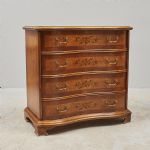 677011 Chest of drawers